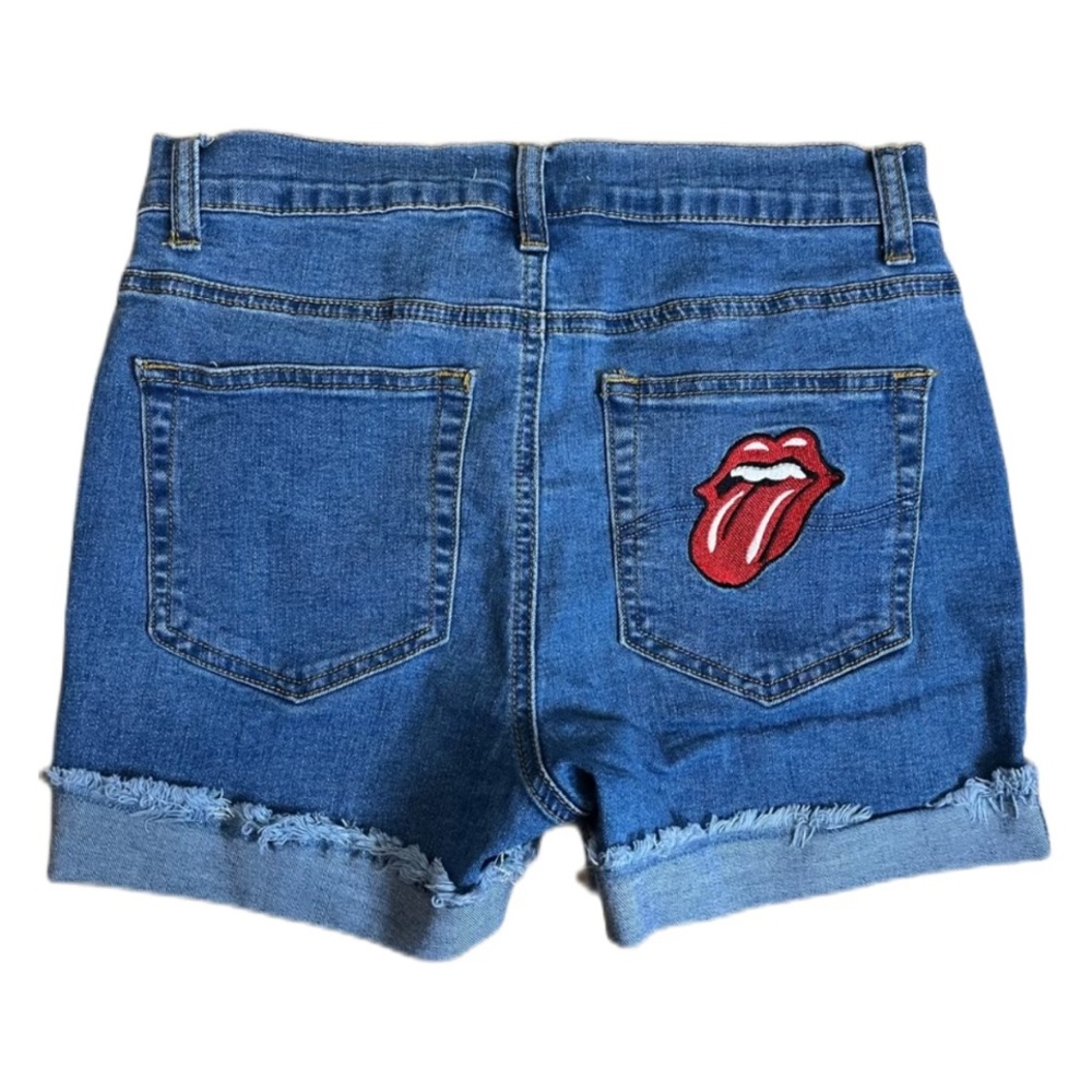 WOMENS DENIM SHORTS/ROLLING STONE PATCH ON BACK